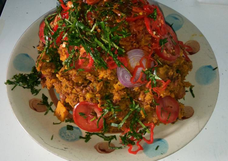 How to Make Award-winning Beans &amp; Plantain Agwororagwo