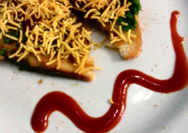 How to Love Delicious Aloo toast