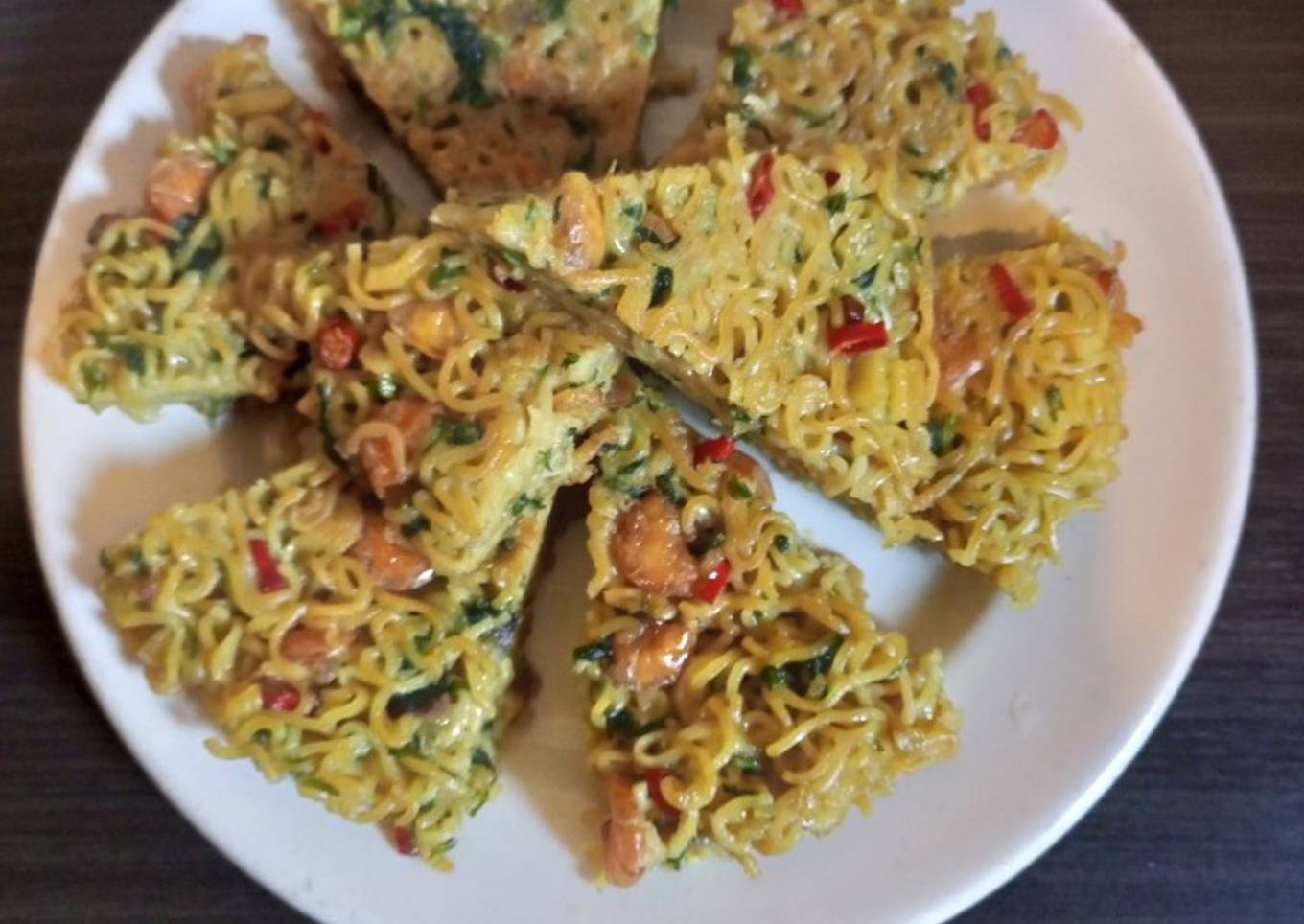 Omelete Mie Kangkung Udang