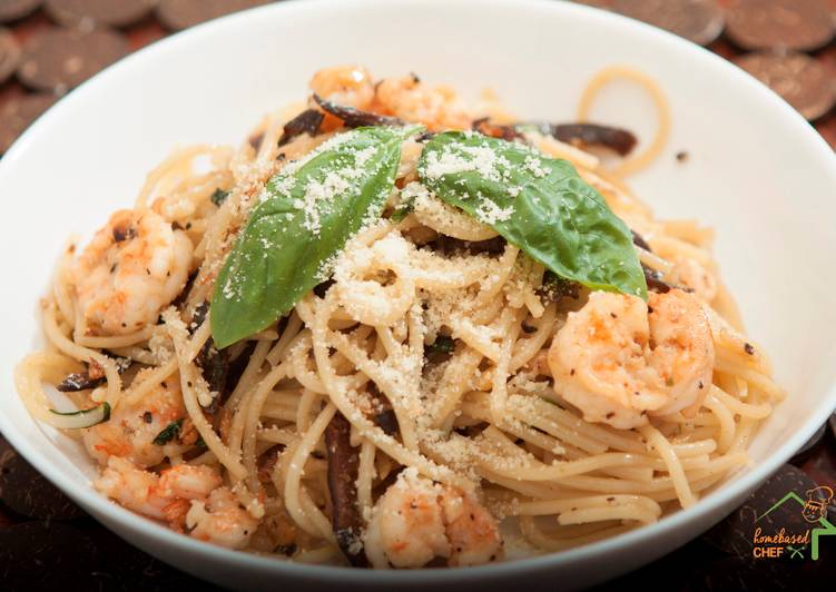 Shrimp Pasta with Shitake Mushroom