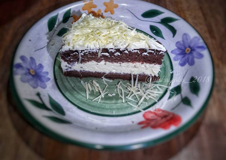 Langkah Mudah untuk Membuat 25. 🍰 Mocha Cheese Cake dengan Buttercream #Ketopad yang Lezat