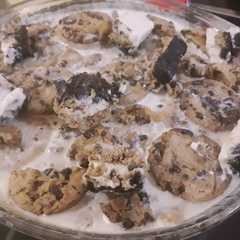 A picture of Pay de chokis y oreo.
