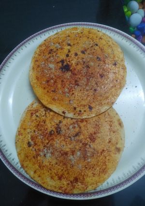 રોટલી નાં મસાલા વાળા ખાખરા (Rotli Masala Khakhra Recipe In Gujarati) રેસીપી મુખ્ય ફોટો