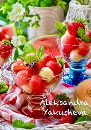 A picture of Fruit salad with watermelon, melon, and strawberries.