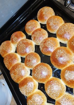 A picture of Soft Dinner Rolls.