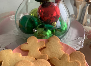 Una foto de Galletas de mantequilla navideñas 🎄