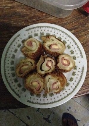 A picture of Party Ham Rolls.