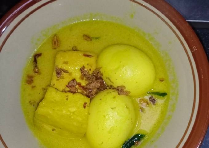 Resep Opor Telur Tahu Oleh Lili Yuliah Cookpad