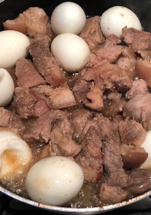 Hình của món Thịt kho trứng.
