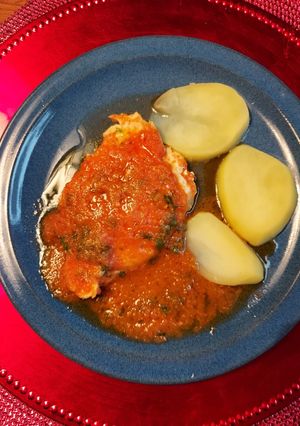 Una foto de Pechuga de Pollo en Salsa de Tomate