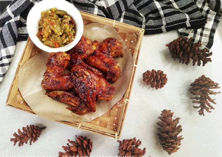 Ayam goreng bakar kecap