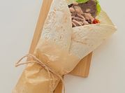 Une photo de cheddar wrap