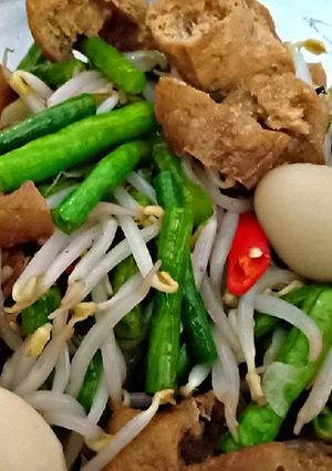 Foto resep Kacang panjang tumis puyuh taoge tahu crispy