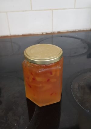 A picture of Orange & Chilli Marmalade.