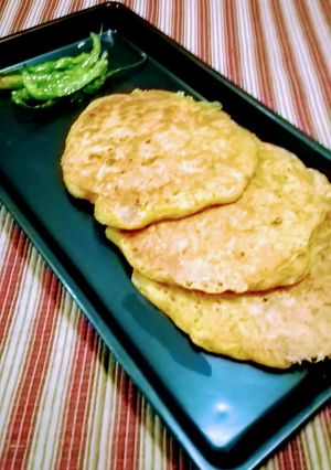 A picture of Besan pancakes.