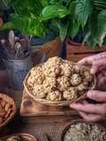 Granola cookies