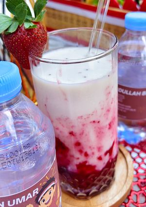 Foto resep Strawberry Milk Korean