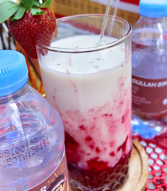 Foto resep Strawberry Milk Korean