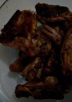 A picture of Golden Roasted Chicken.