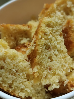 A picture of Lemon Cake.