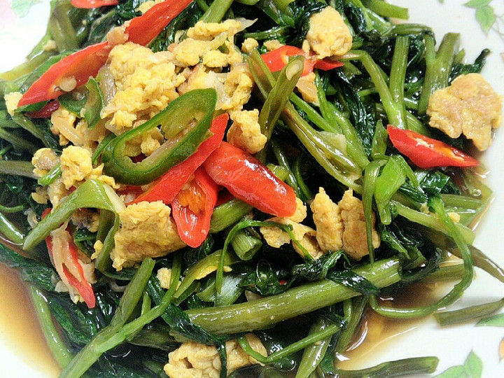 Resep: Cah tekung (telur kangkung)sederhana Gampang