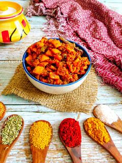 A picture of Orange Peel pickle.