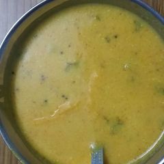 A picture of Kadhi.