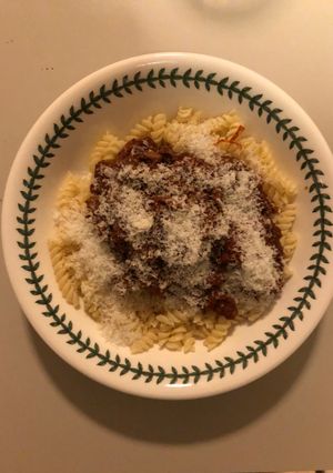 A picture of John’s Ragu Sauce.