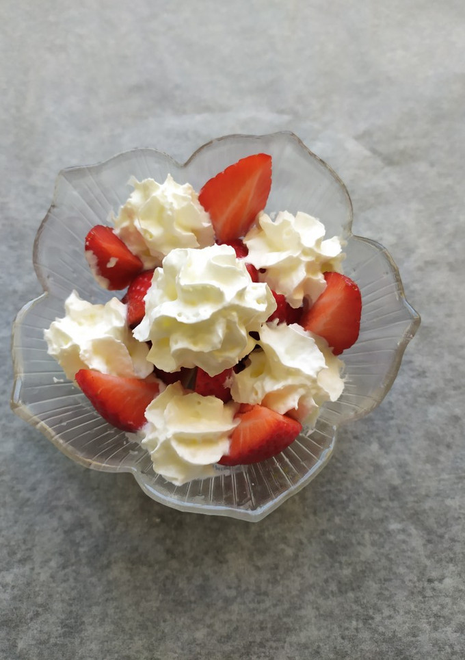 Una foto de Fresas con nata