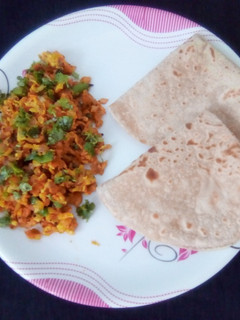 अंडा भुर्जी (anda bhurji recipe in marathi) रेसिपी चे मुख्य फोटो