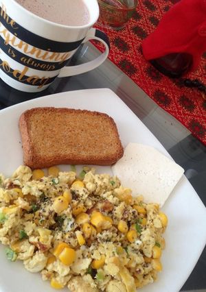 Una foto de Huevos revueltos con semillas de chía