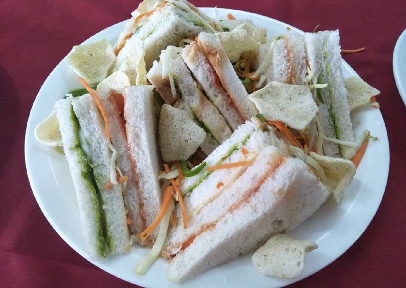Trianga sandwich
