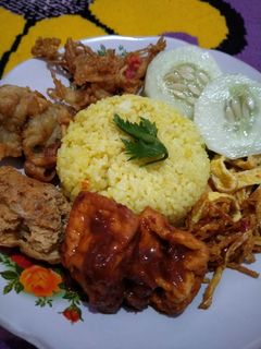 Foto resep Nasi Kuning Magic Com Asli Enaakkk