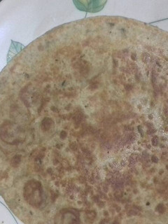 लेफ्टओवर मूंग दाल पराठा (Leftover moong dal paratha recipe in hindi) रेसिपी मुख्य फोटो