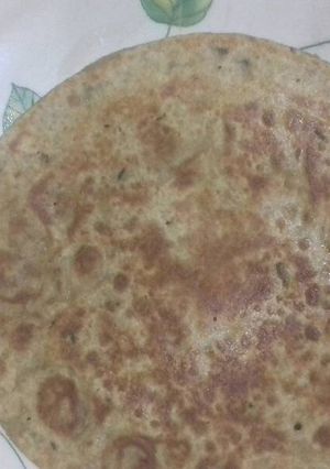 लेफ्टओवर मूंग दाल पराठा (Leftover moong dal paratha recipe in hindi) रेसिपी मुख्य फोटो
