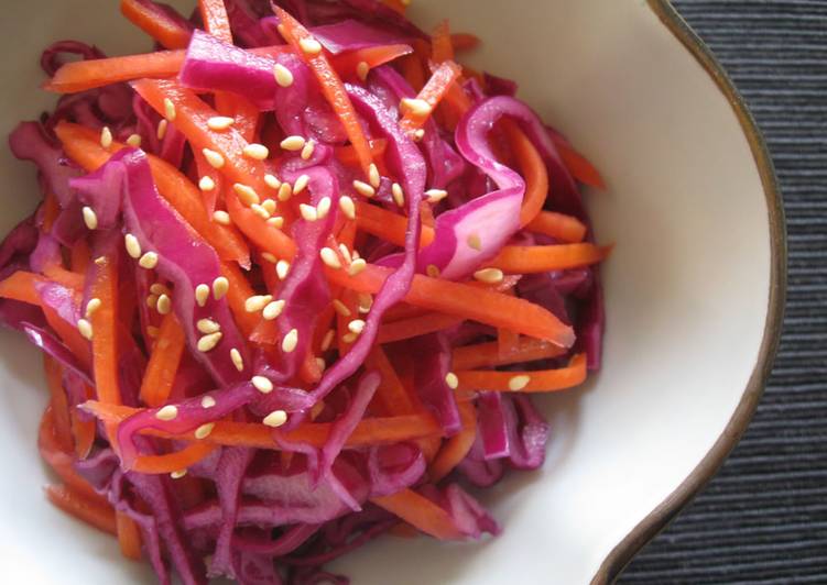 Recipe of Quick Red Cabbage &amp; Carrot ‘Namasu’