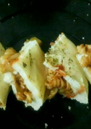 A picture of Pasta stuff kulcha.