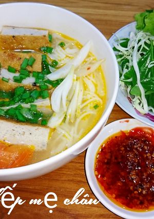 Hình của món Bún chả cá Nha Trang.