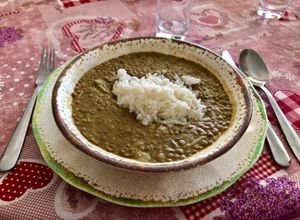 Una foto de Lentejas con puerro, cebollín y Garam Masala