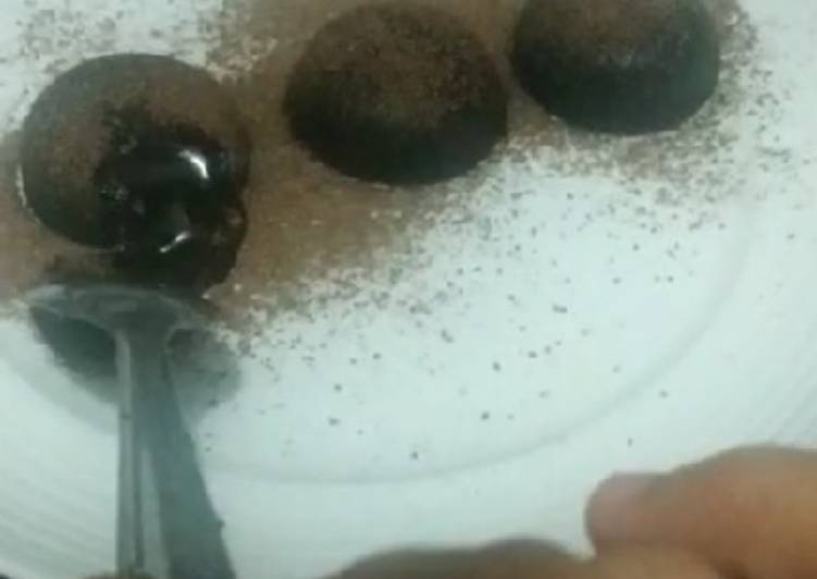 Langkah Mudah untuk Menyiapkan Lava Cake dijamin Lumer.., Enak