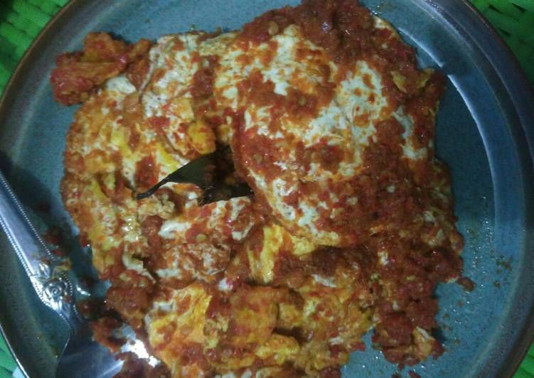 Balado telur ceplok