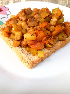 Una foto de Caponata de berenjenas