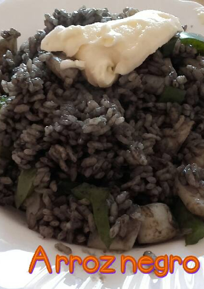 Una foto de Arroz negro*