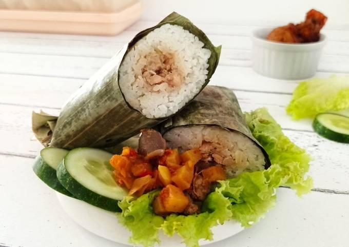 Resep Nasi Daun Jeruk Bakar Isi Ayam Suwir Oleh Avecbian Cookpad