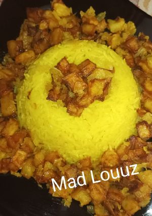 صورة لوصفة ارز مع بطاطا مقلية بالصلصة ولا أروع 🥘🥘🥘