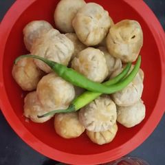 A picture of Lilva beans Kachori.