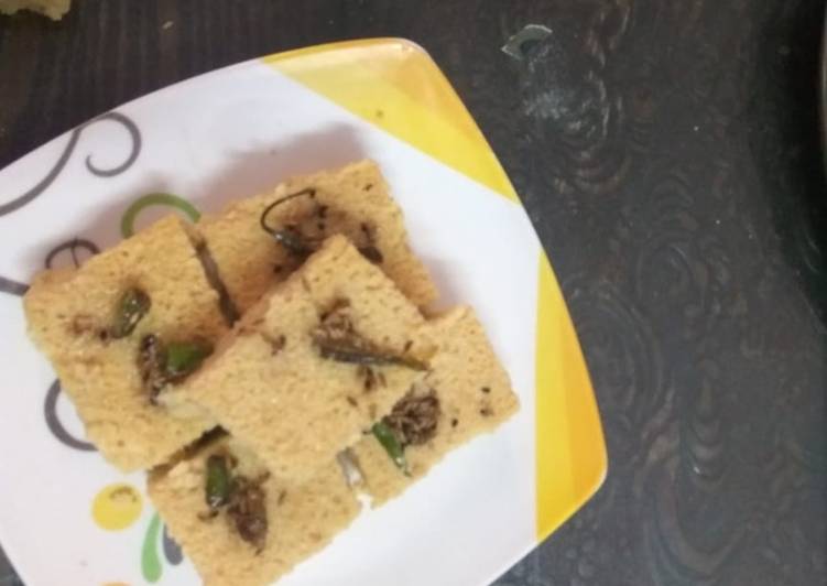 Recipe of Tasty Oats dhokla