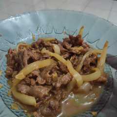 A picture of Beef ala Yoshinoya.