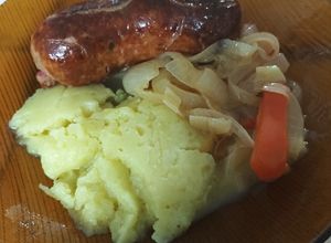Una foto de Chorizos al vino blanco