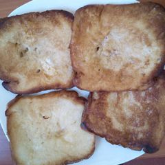 A picture of Toast Mayai.